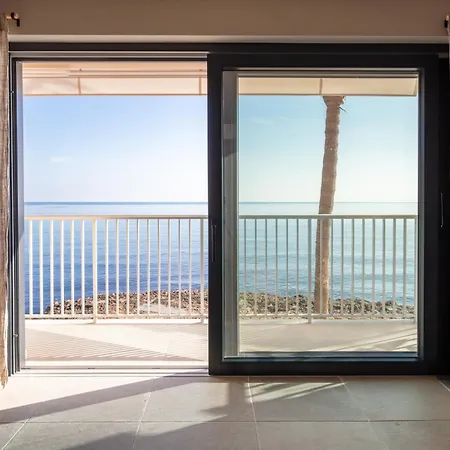 Puerto Marina Ii - Beachfront In Apartment *