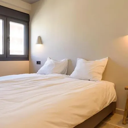 Puerto Marina Ii - Beachfront In Daire *