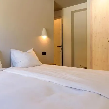 Daire Puerto Marina Ii - Beachfront In
